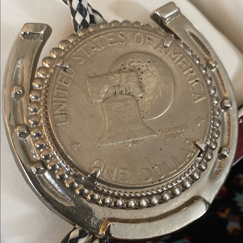 Vintage Silver and Black Bolo Tie - Picture 6 of 6